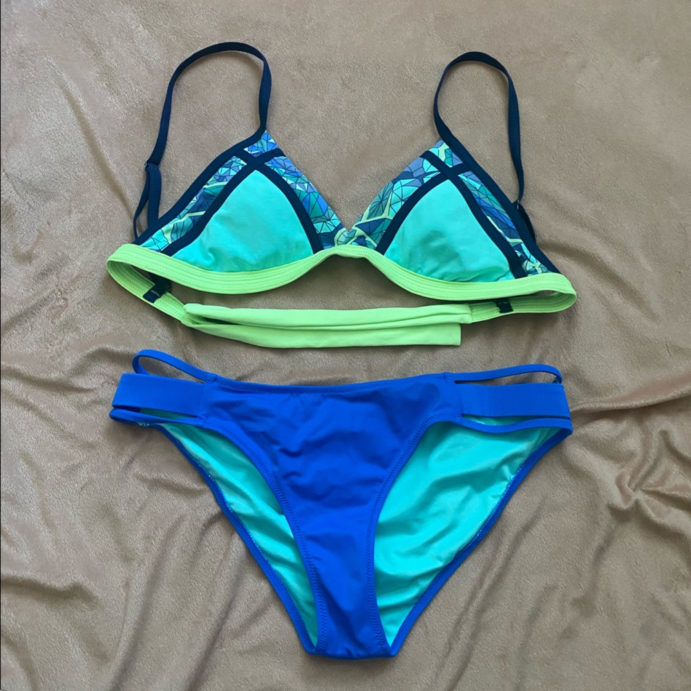 Blue bikini!